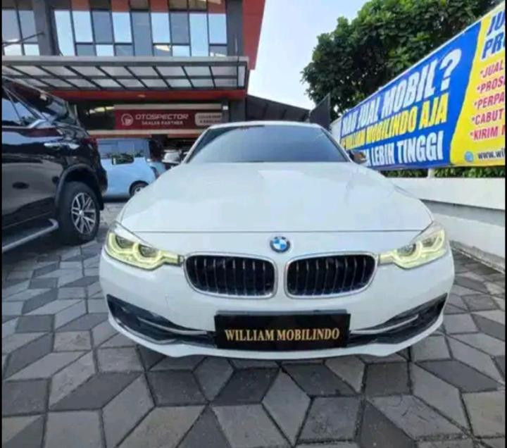 Panduan kredit mobil bekas dan simulasi cicilan